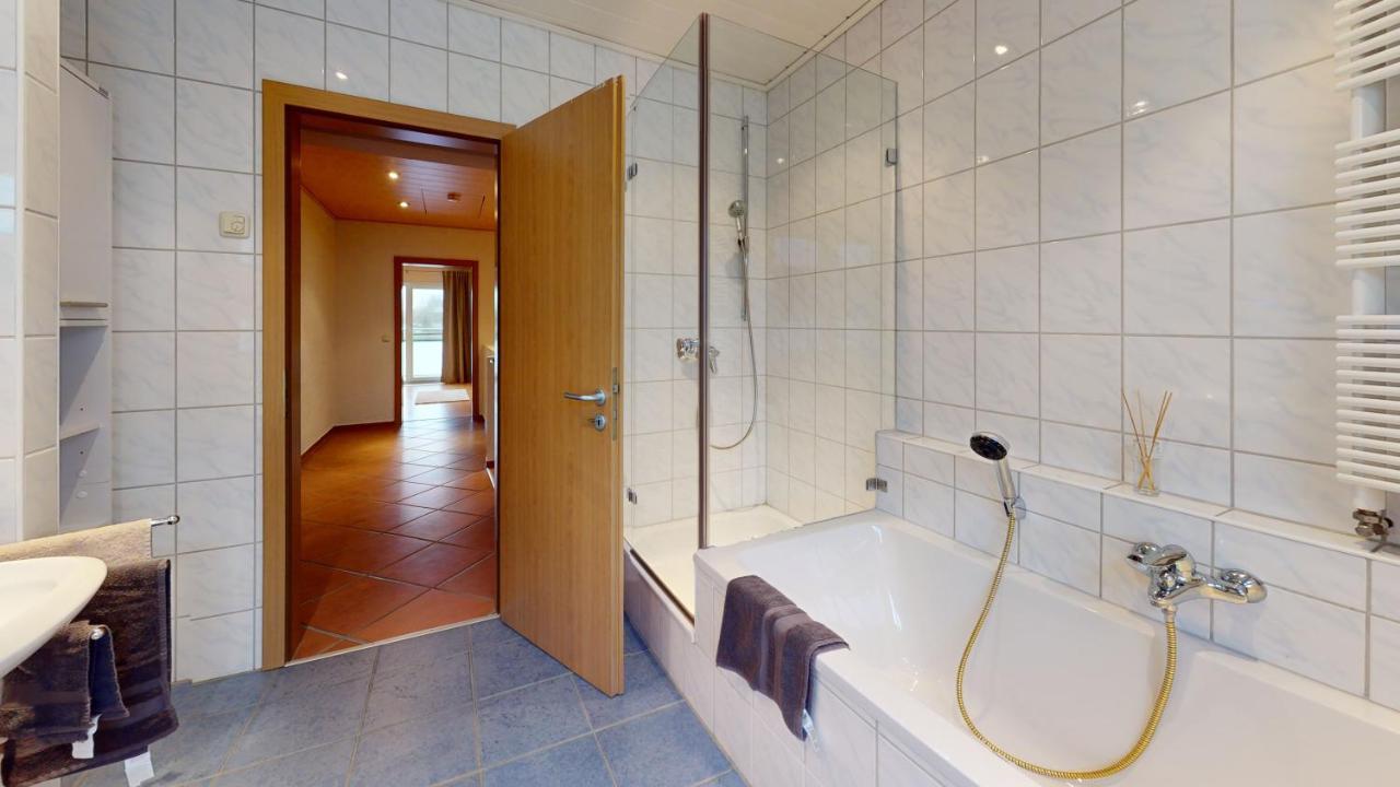 Holiday home Hoffmann Am Rheinbogen Altlussheim
